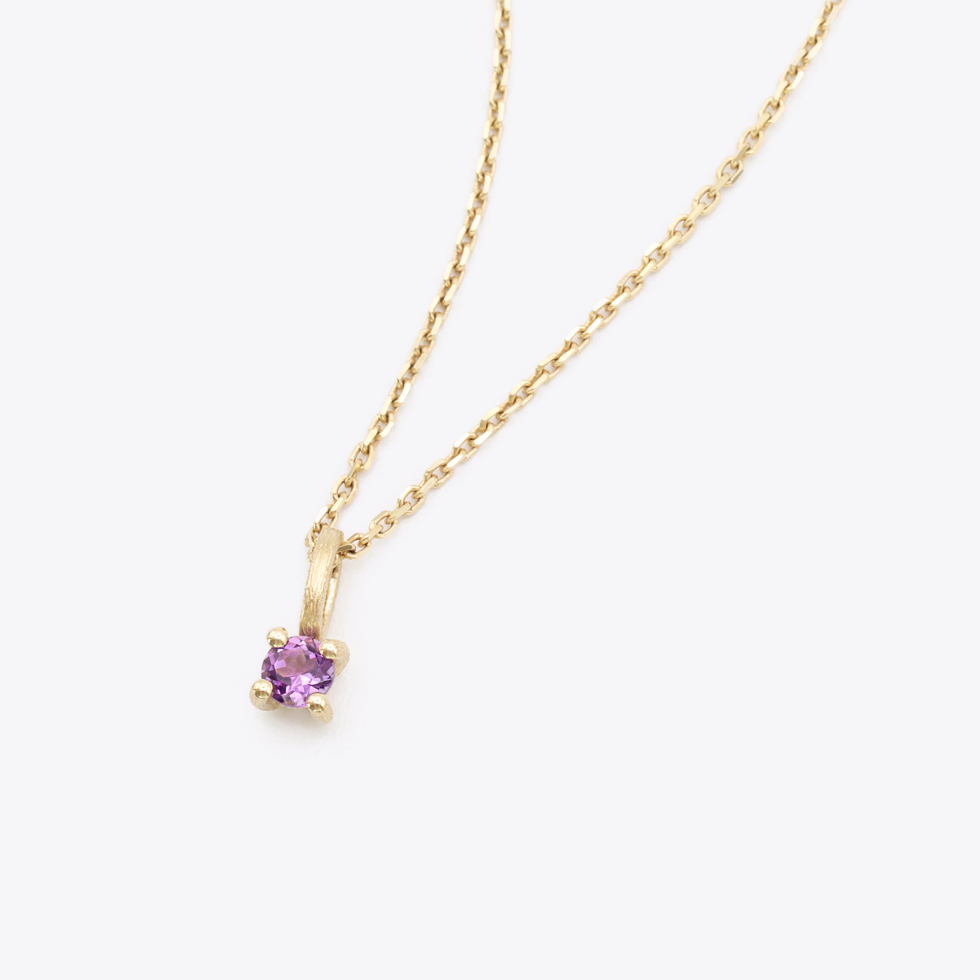 14-karaats gouden ketting met amethist hanger, geboortesteen februari, narrae