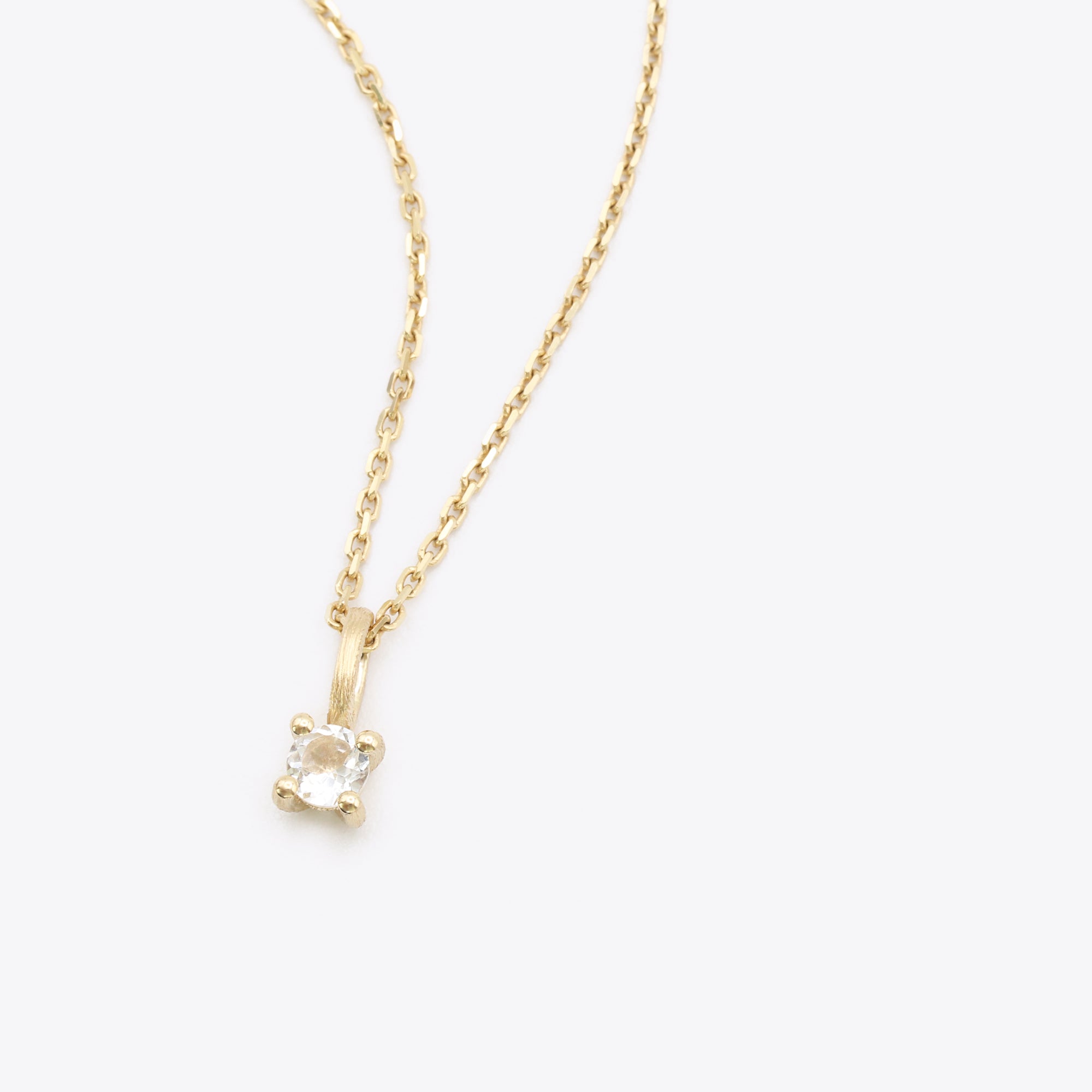 14-karaats gouden ketting met witte topaas hanger, geboortesteen april, narrae