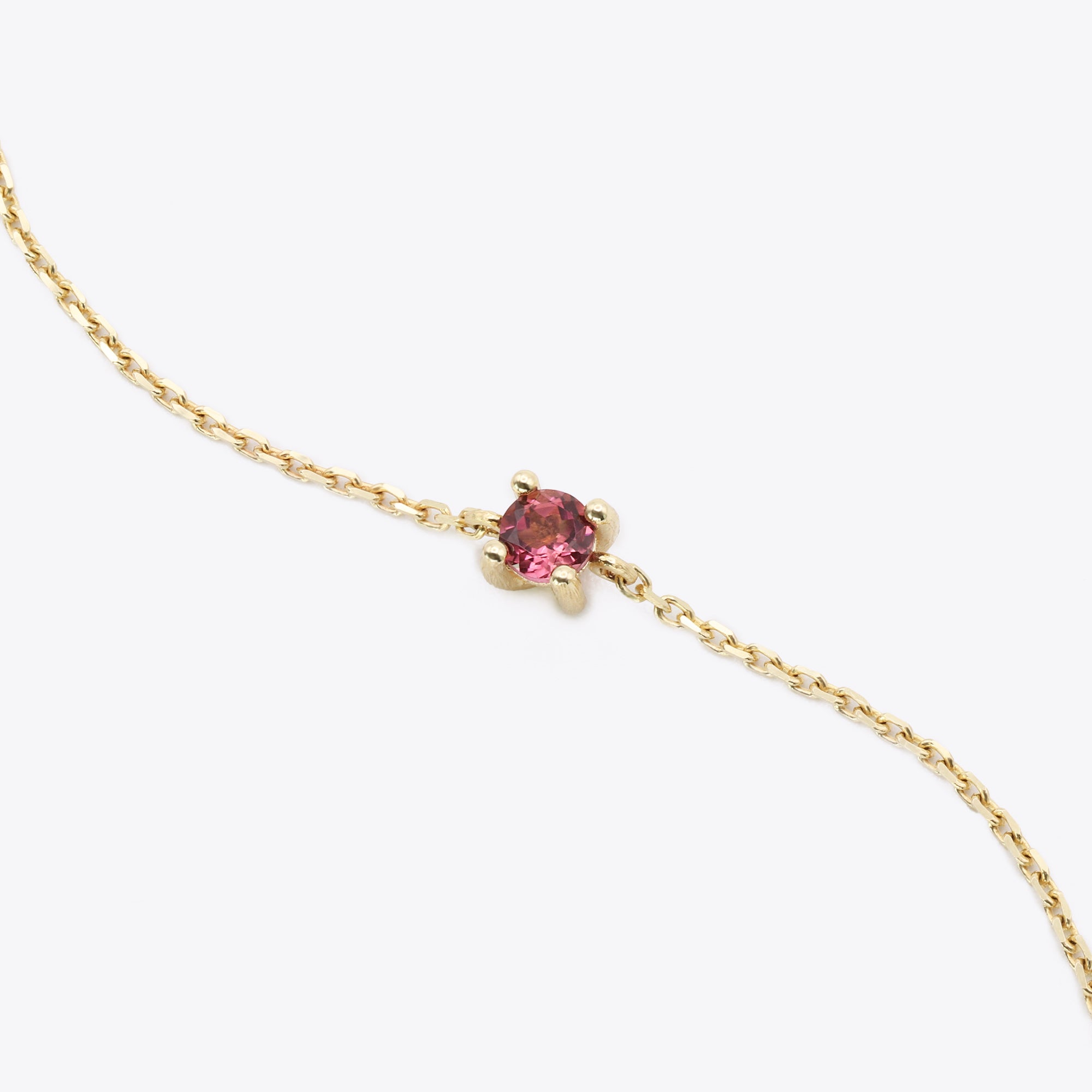 14-karaats gouden armband met geboortesteen, handgemaakt en personaliseerbaar | narrae