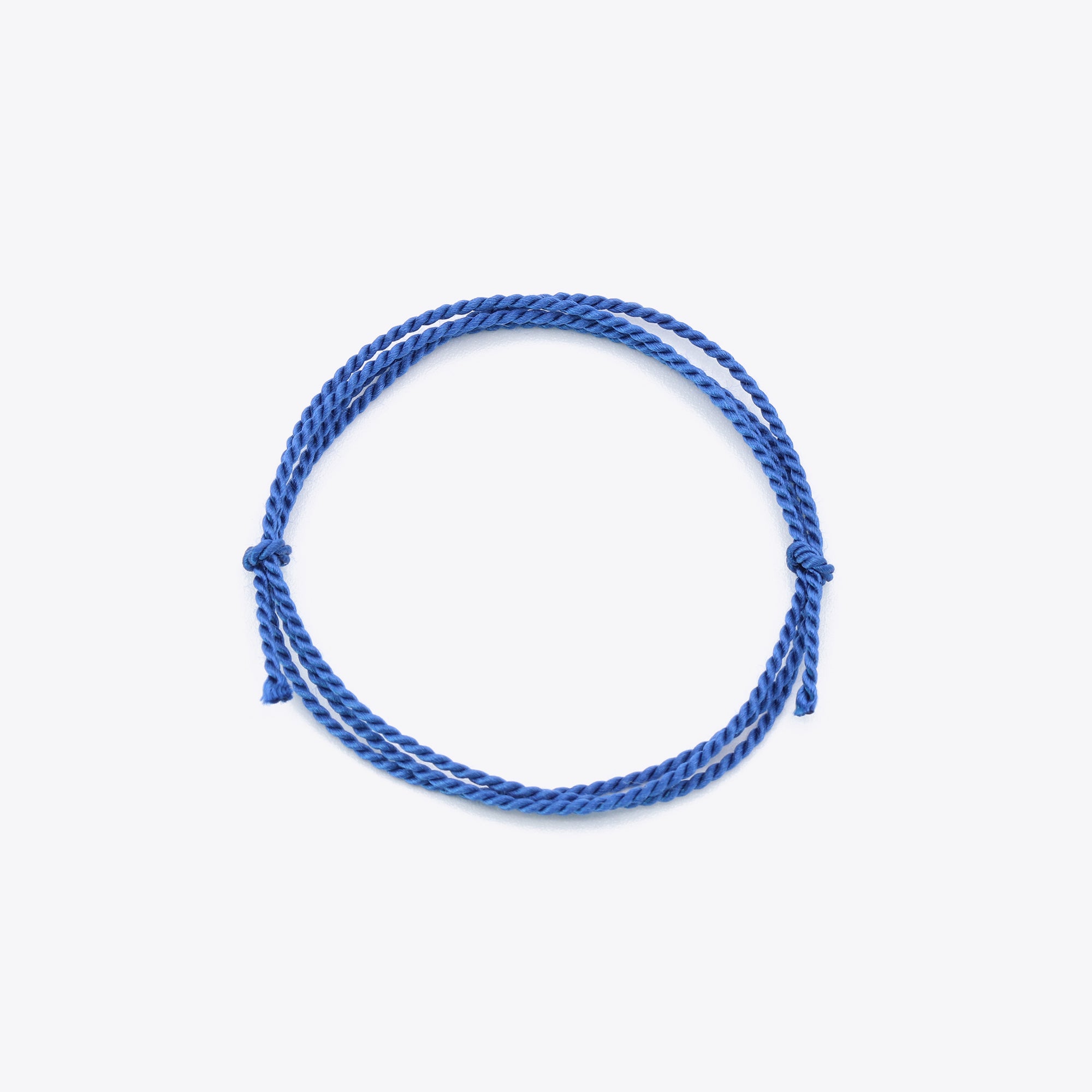 Donkerblauw natuursatijn koord voor het maken van een armband of ketting